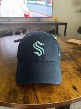 Men's Black Baseball Cap with Teal Seattle 'S' Logo - Adjustable